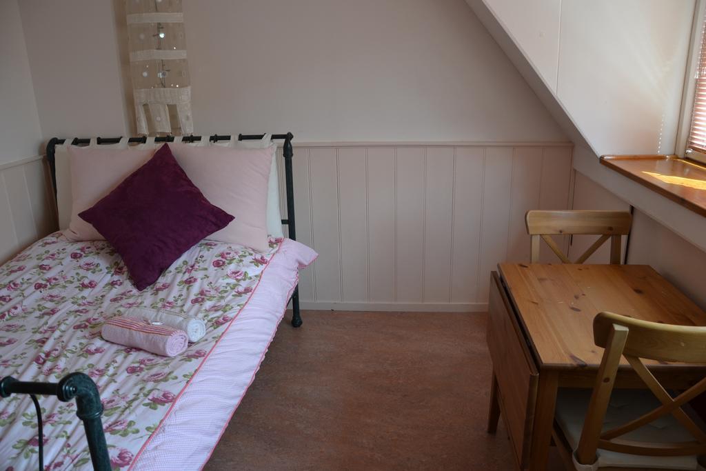 B&B Macbed Checkin-Time 1700-1800 Or Request Before You Book Alkmaar Oda fotoğraf